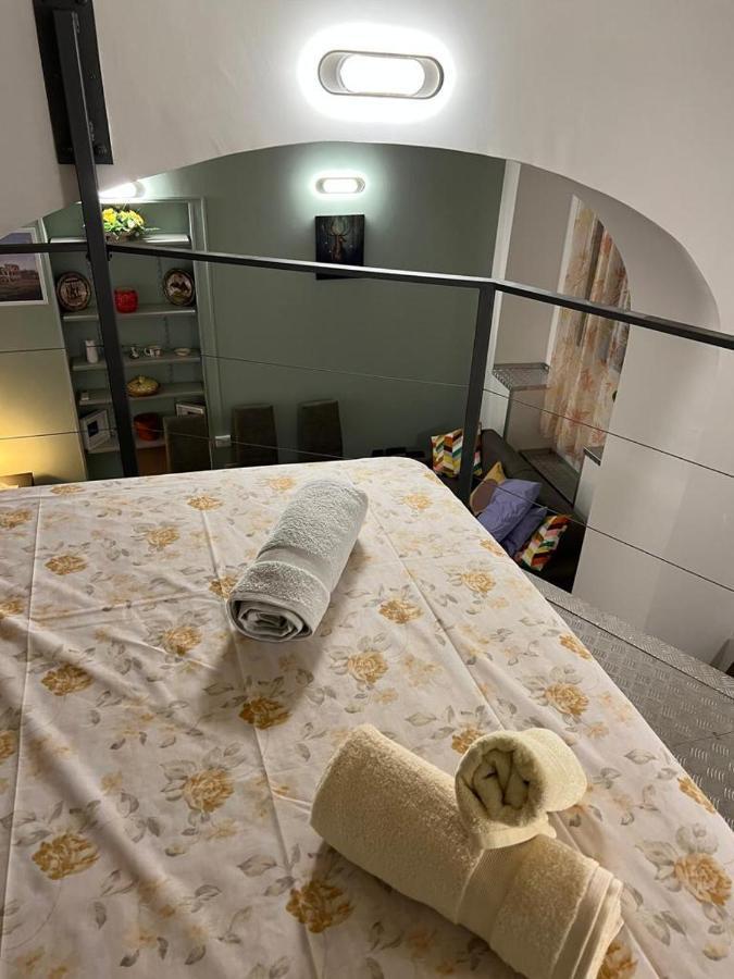 La Rosa Di Roma Colosseo Lejlighed Eksteriør billede